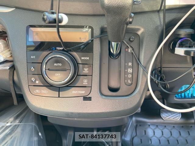 Mazda FLAIR 2013-06 7357788-16