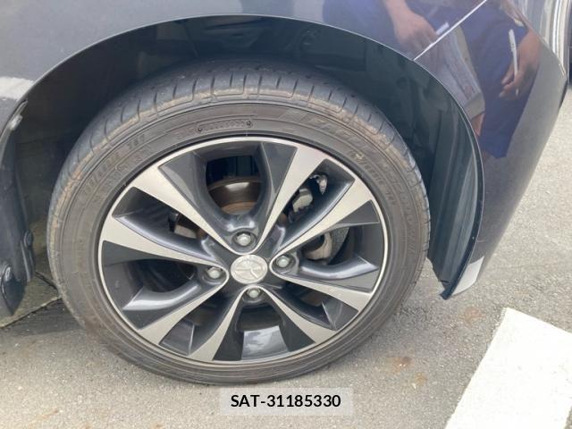 Mazda FLAIR 2013-06 7454354-10