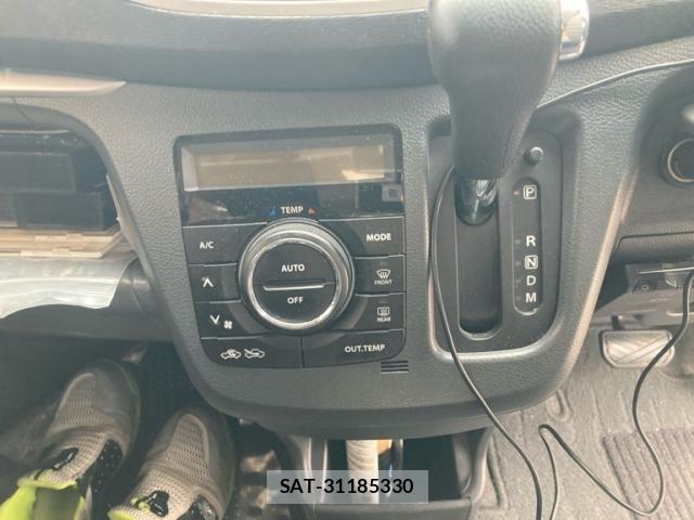 Mazda FLAIR 2013-06 7454354-22