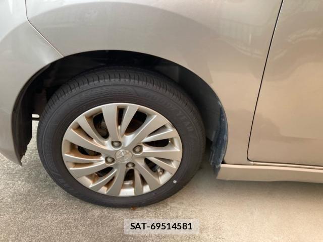 Mazda FLAIR 2015-04 7876513-7