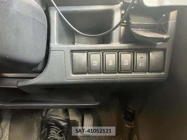 Mazda FLAIR 2014-06 8412484-10