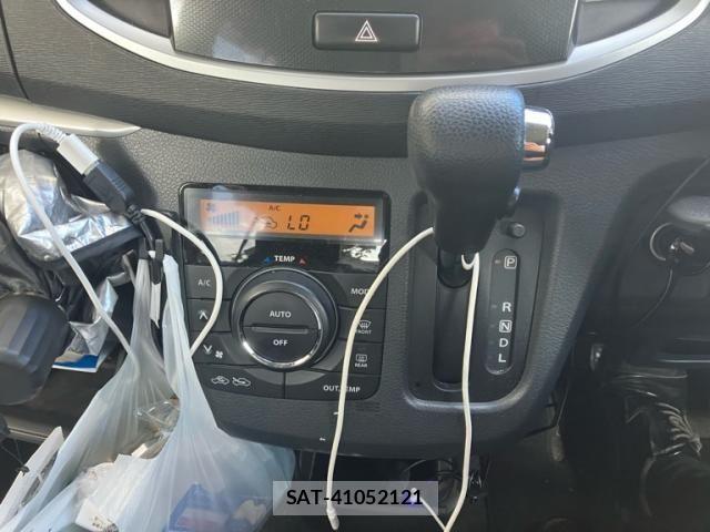 Mazda FLAIR 2014-06 8412484-13