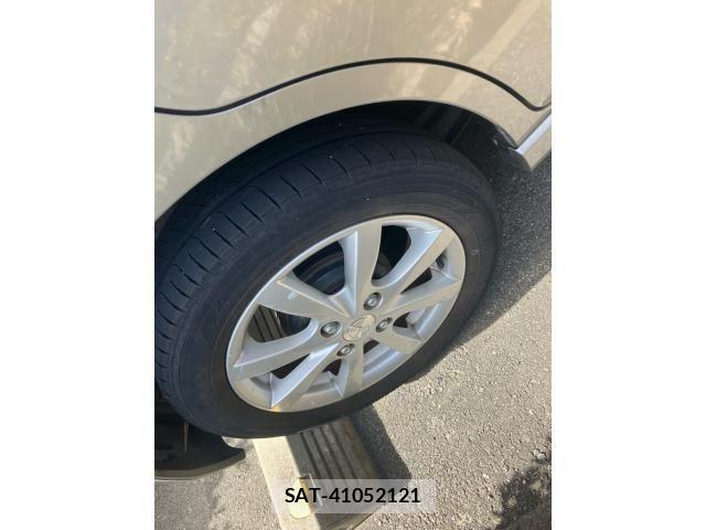 Mazda FLAIR 2014-06 8412484-3