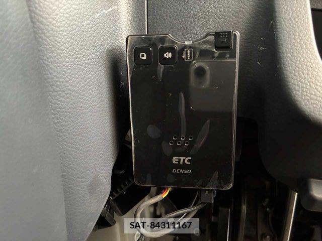 Mazda FLAIR 2013-02 8524897-9