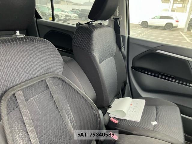 Mazda FLAIR 2013-08 7723416-13