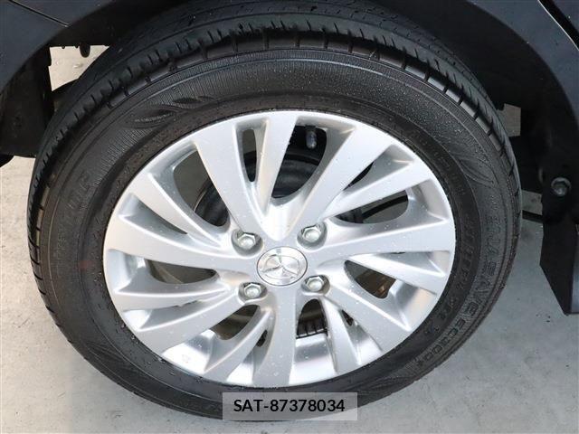 Mazda FLAIR WAGON 2022-10 812521-9