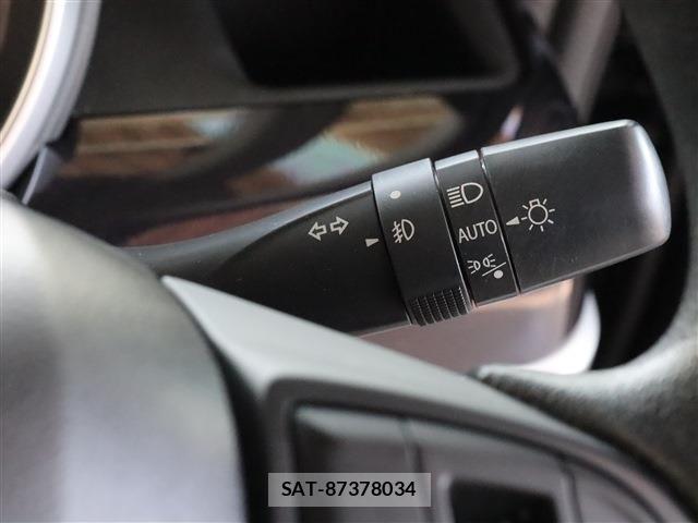 Mazda FLAIR WAGON 2022-10 812521-20