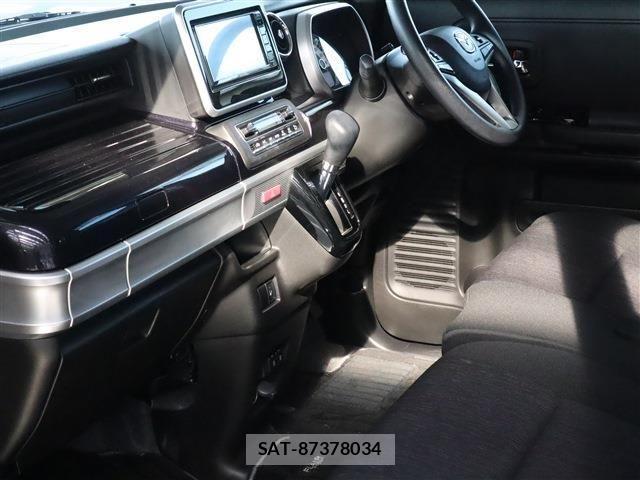 Mazda FLAIR WAGON 2022-10 812521-25