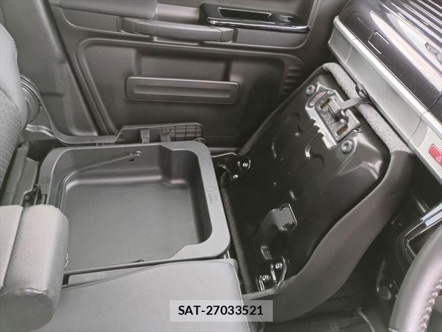 Mazda FLAIR WAGON 2022-08 8412490-27