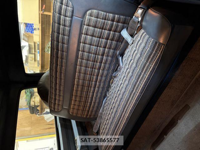 Ford BRONCO 1983-12 2348862-10