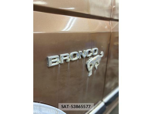 Ford BRONCO 1983-12 2348862-11