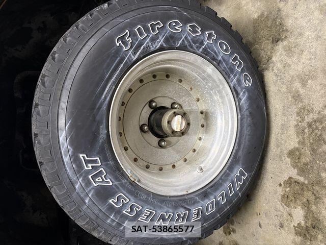 Ford BRONCO 1983-12 2348862-2