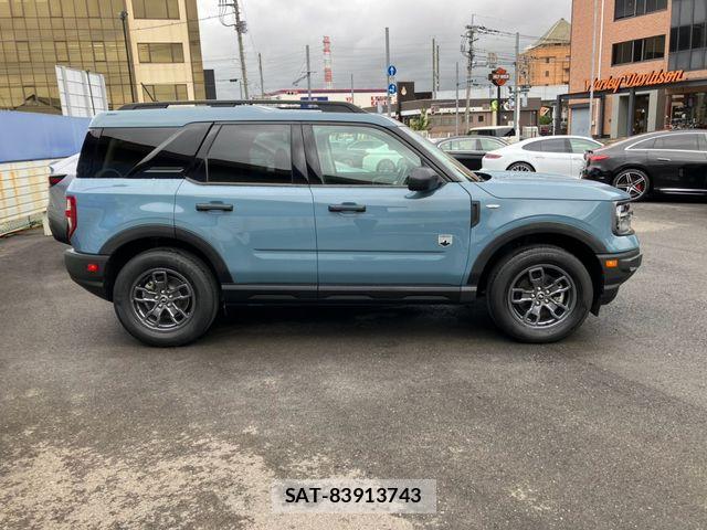 Ford BRONCO 2021-07 8829093-1