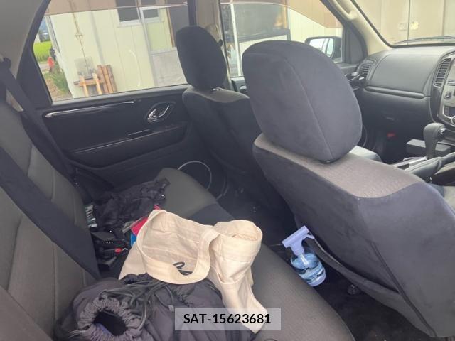 Ford Japan ESCAPE 2013-04 8659148-14