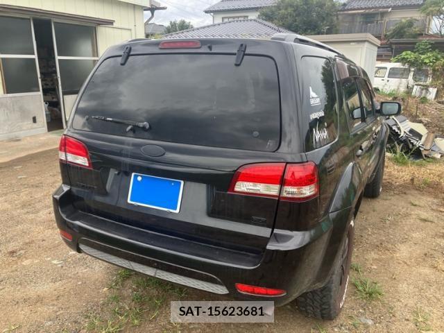 Ford Japan ESCAPE 2013-04 8659148-3