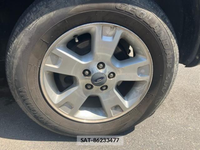 Ford EXPLORER 2004-01 7616619-5