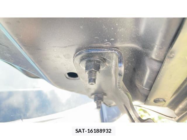 Ford EXPLORER 2011-10 7784993-21