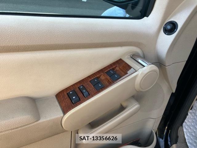 Ford EXPLORER 2006-06 8245219-15