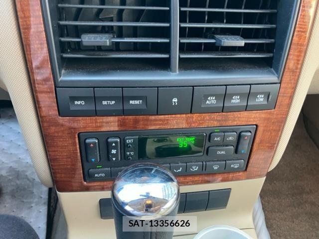 Ford EXPLORER 2006-06 8245219-20