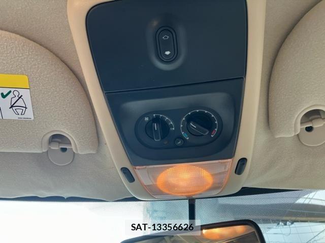Ford EXPLORER 2006-06 8245219-26