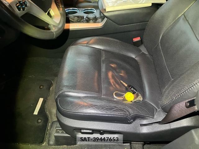 Ford EXPLORER 2011-08 8829095-12