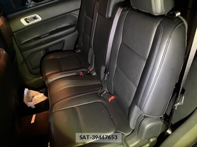 Ford EXPLORER 2011-08 8829095-13