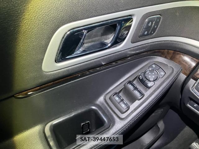 Ford EXPLORER 2011-08 8829095-20