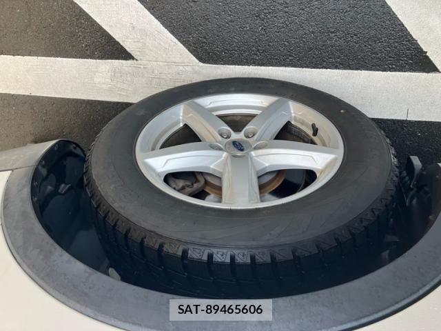 Ford EXPLORER 2016-09 7723425-4
