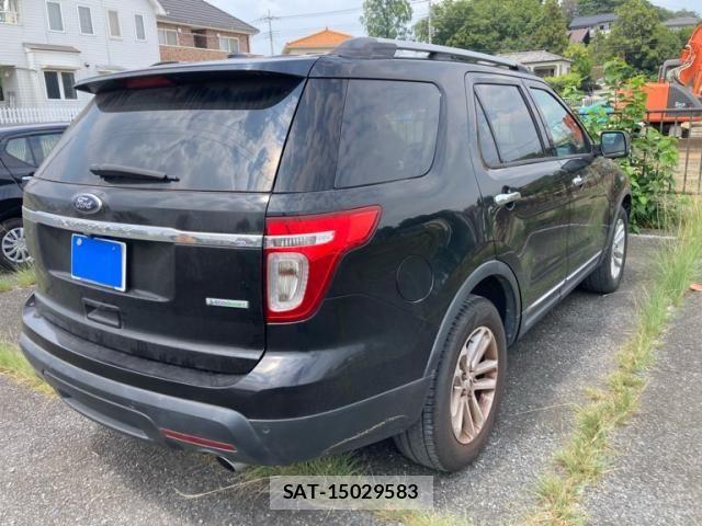 Ford EXPLORER 2013-06 8073795-3