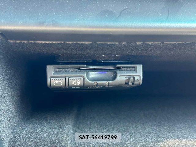 Ford EXPLORER 2012-07 8207546-16