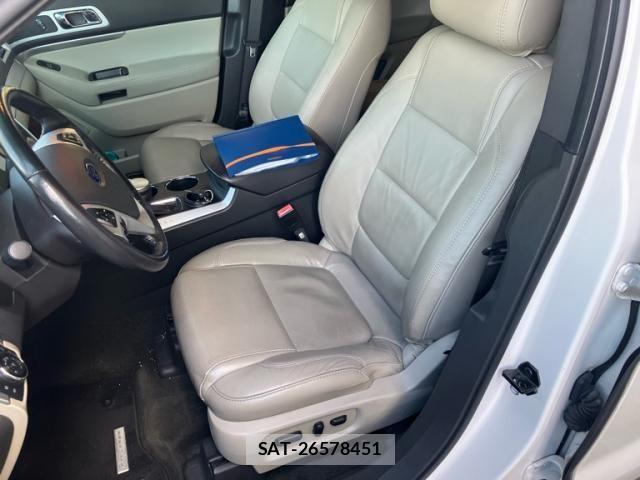 Ford EXPLORER 2014-05 8412502-18