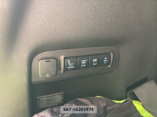 Ford EXPLORER 2013-11 8412503-17
