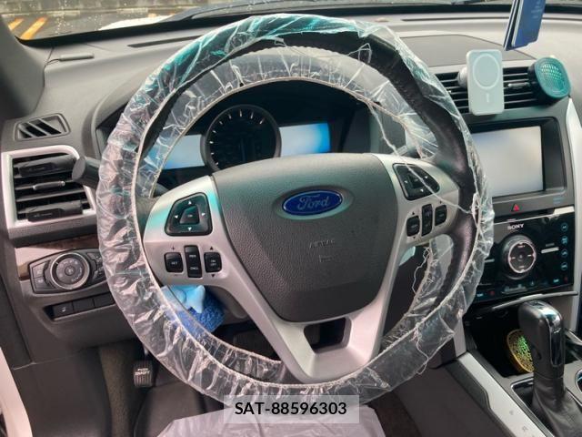 Ford EXPLORER 2014-01 8666153-17