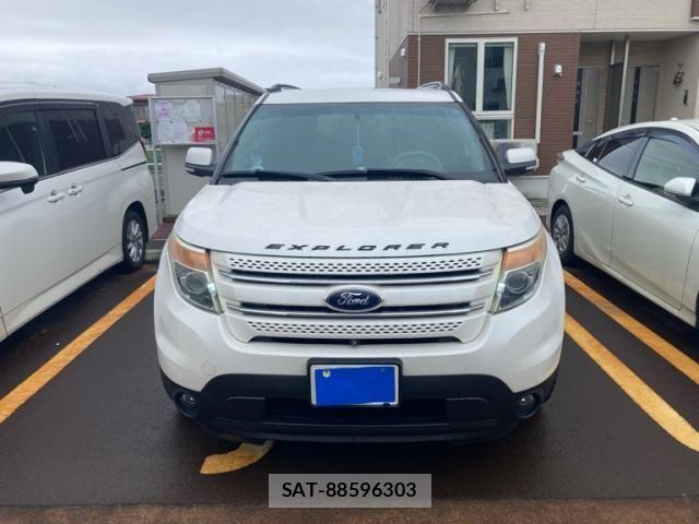 Ford EXPLORER 2014-01 8666153-1