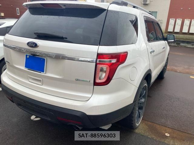 Ford EXPLORER 2014-01 8666153-7