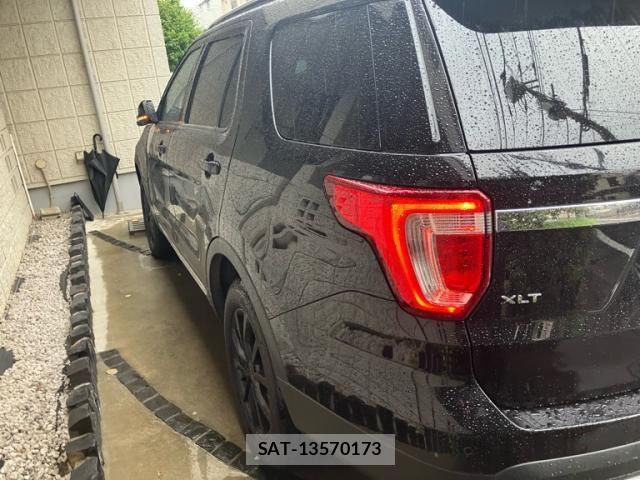 Ford EXPLORER 2016-08 8742204-3