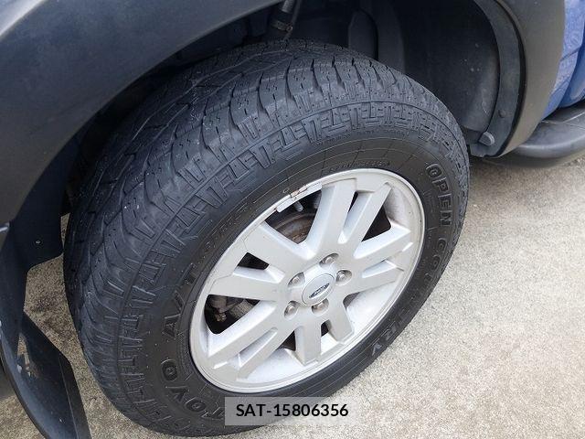 Ford EXPLORER 2010-04 1870082-13