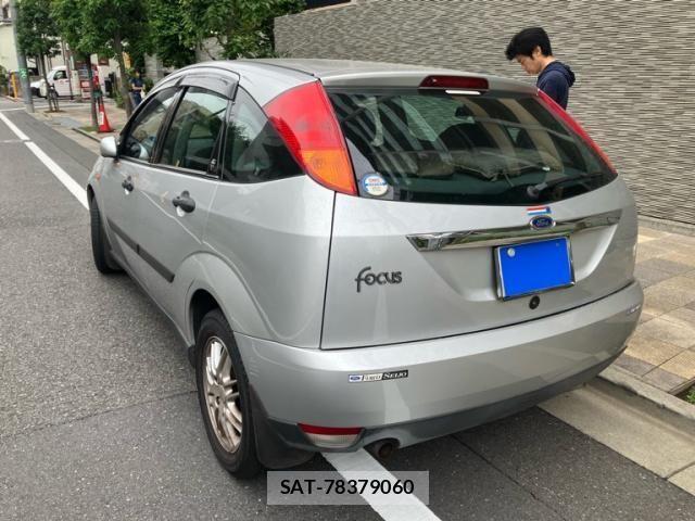 Ford FOCUS 2001-08 7454365-3