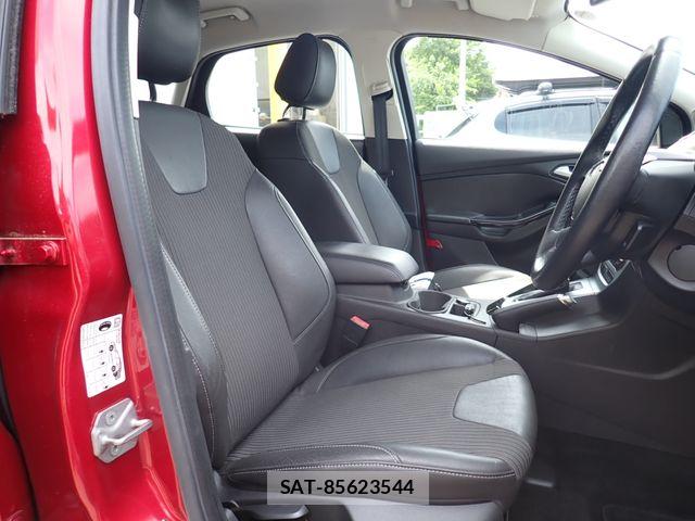 Ford FOCUS 2013-04 7723426-21