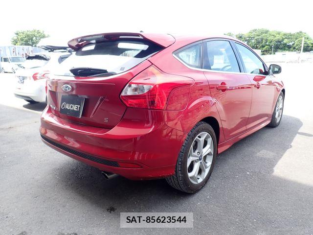 Ford FOCUS 2013-04 7723426-7