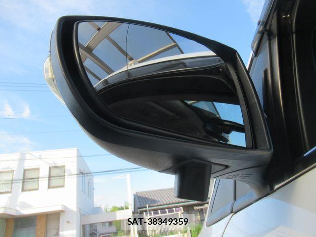 Ford KUGA 2015-12 7357805-25