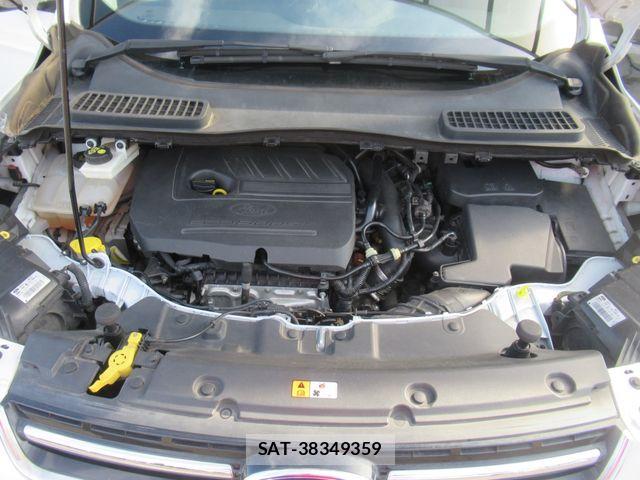 Ford KUGA 2015-12 7357805-26