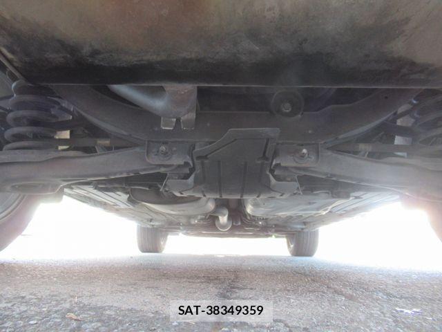 Ford KUGA 2015-12 7357805-27