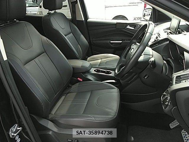 Ford KUGA 2015-08 7876518-9
