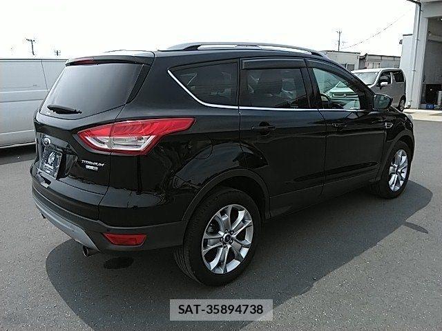 Ford KUGA 2015-08 7876518-18