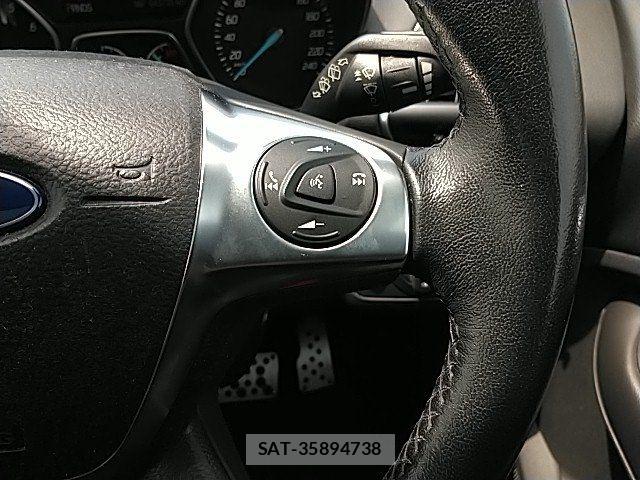 Ford KUGA 2015-08 7876518-25