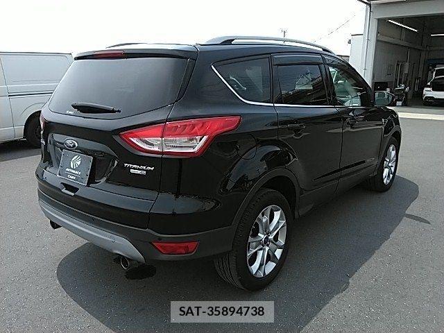 Ford KUGA 2015-08 7876518-2
