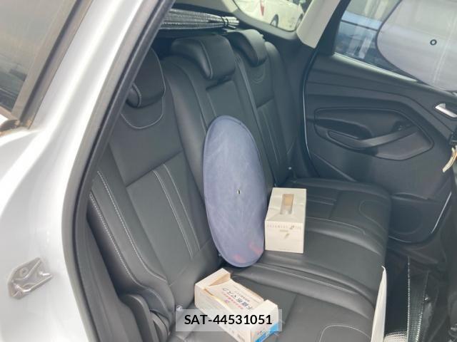 Ford KUGA 2015-07 8145823-15