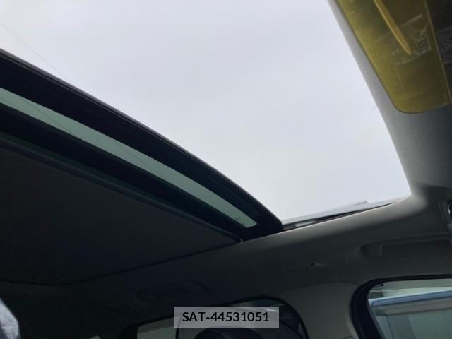 Ford KUGA 2015-07 8145823-28