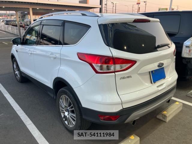 Ford KUGA 2015-09 8742205-2